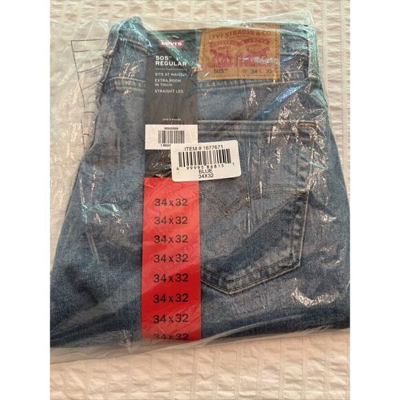 LEVIS 505™ REGULAR FIT MEN'S JEANS 43" X 32" NWT - Picture 3 of 3